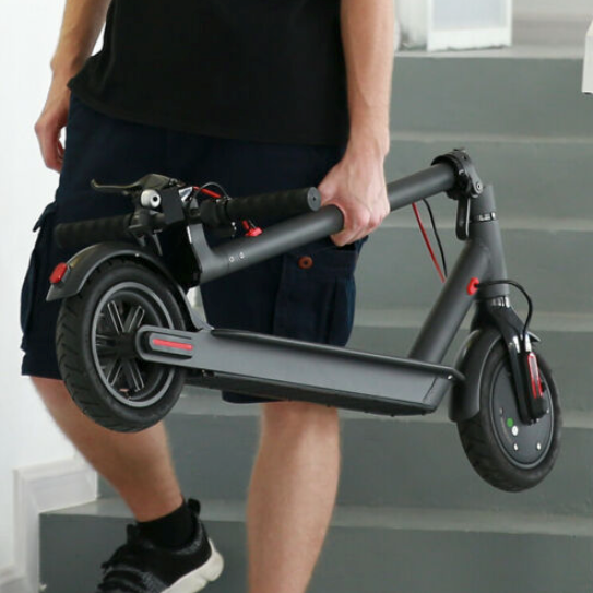 Trottinette électrique pliable motorisée pour adultes, portable et idéale pour les trajets domicile-travail. - Enhanced