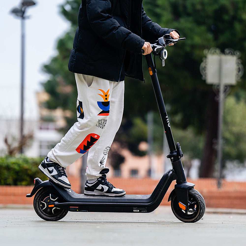 Trottinette électrique pliable NIU KQi3 Pro, autonomie maximale de 50 km et vitesse maximale de 32 km/h, noire - Enhanced